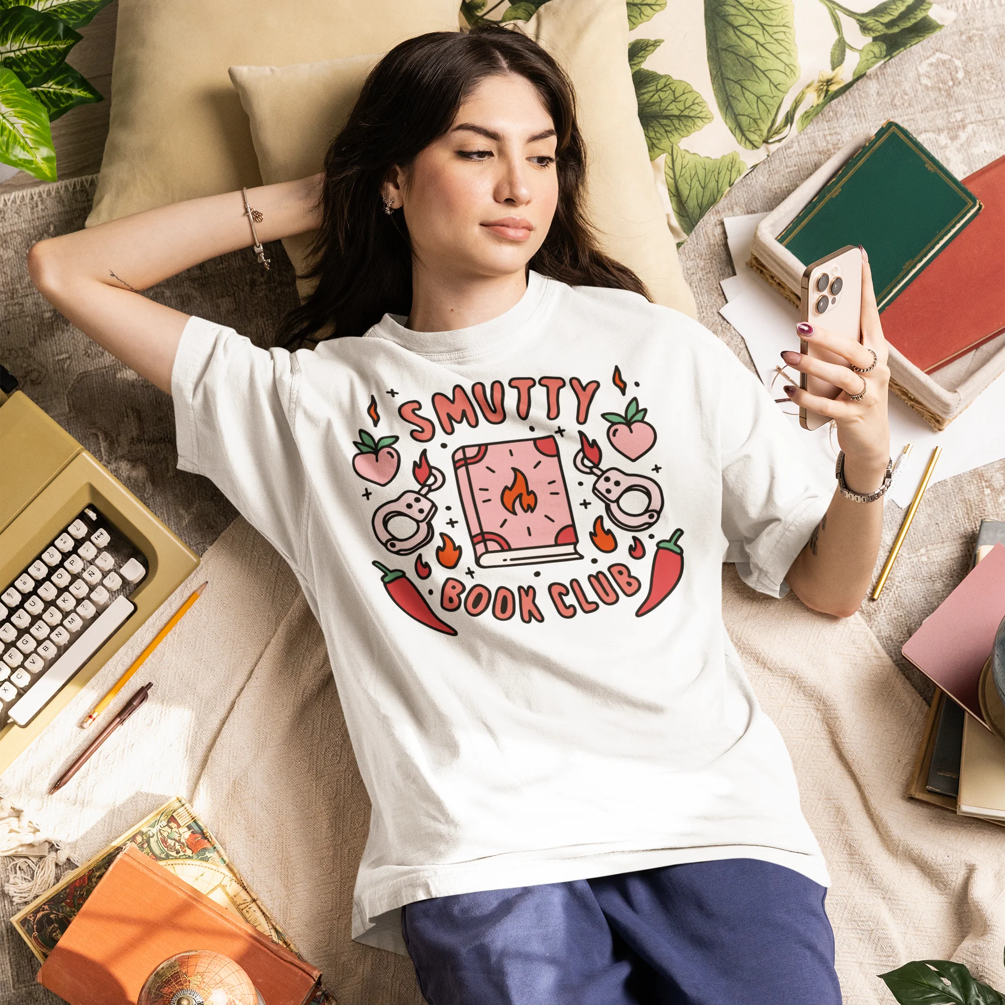 Smutty Book Club Bookish Classic T-Shirt - Image 2